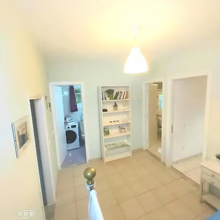 Apartment Charming House With Stunning View Arvanitakeika