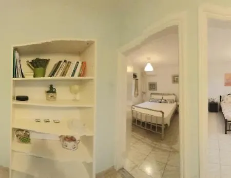 Charming House With Stunning View Apartment *
