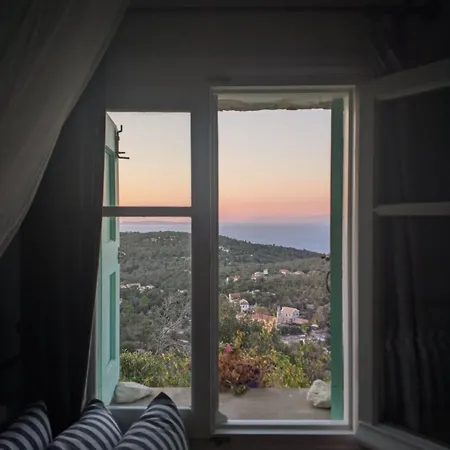 Charming House With Stunning View Apartmán *
