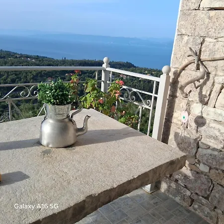 Apartment Charming House With Stunning View