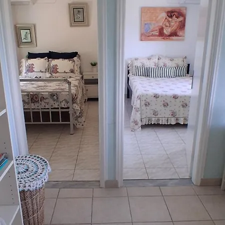 Charming House With Stunning View Apartmán Arvanitakeika