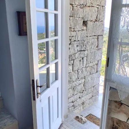 Charming House With Stunning View * Arvanitakeika