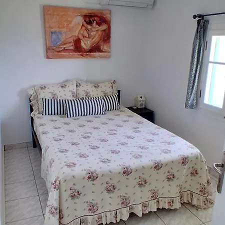Charming House With Stunning View Apartmán